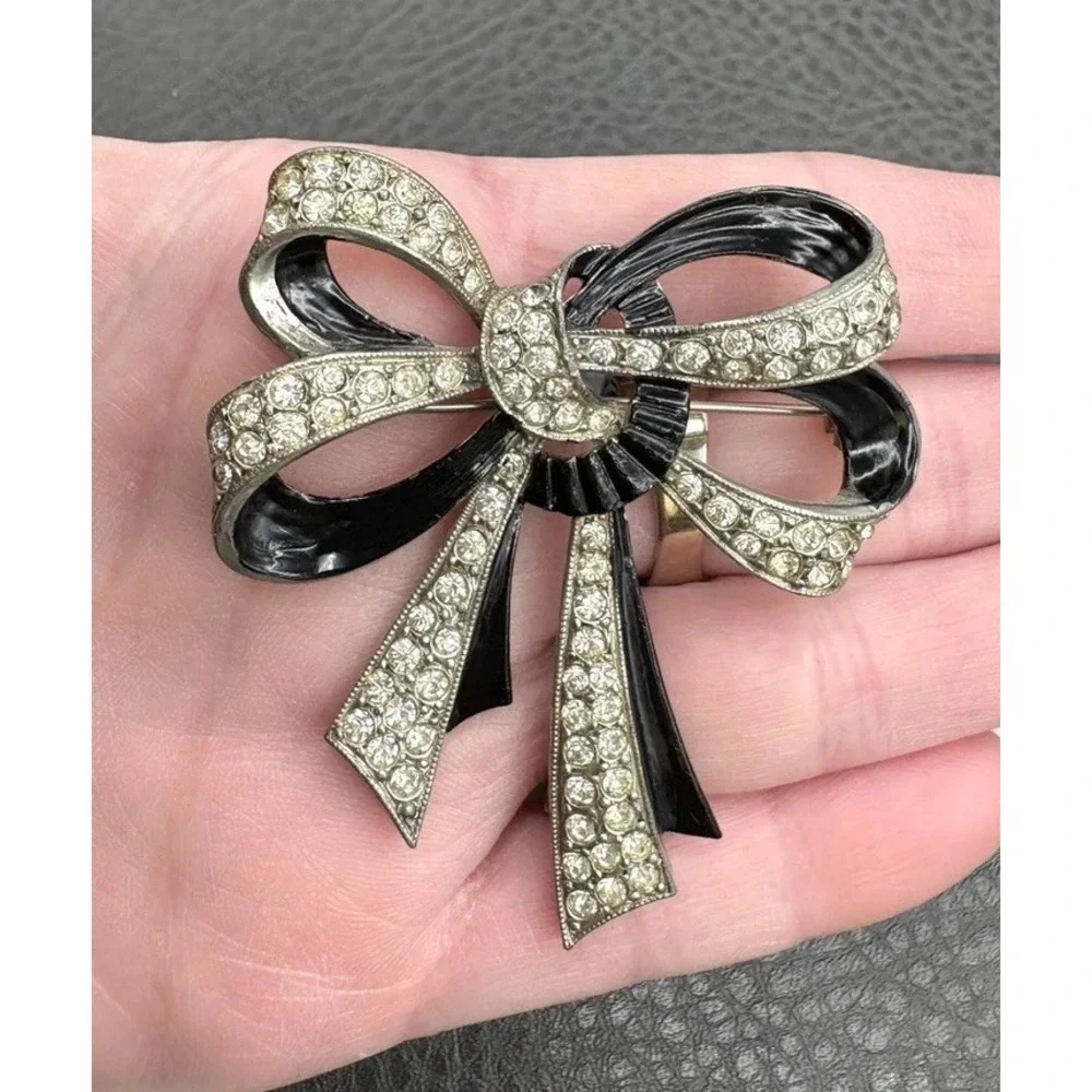 Vintage 1930s Silver Pot Metal Black Enamel Rhinestone Bow Brooch Pin